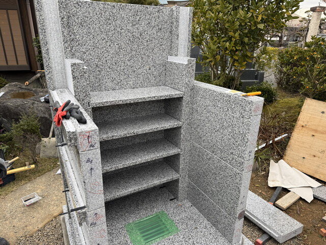 千光院納骨堂_棚型の内部